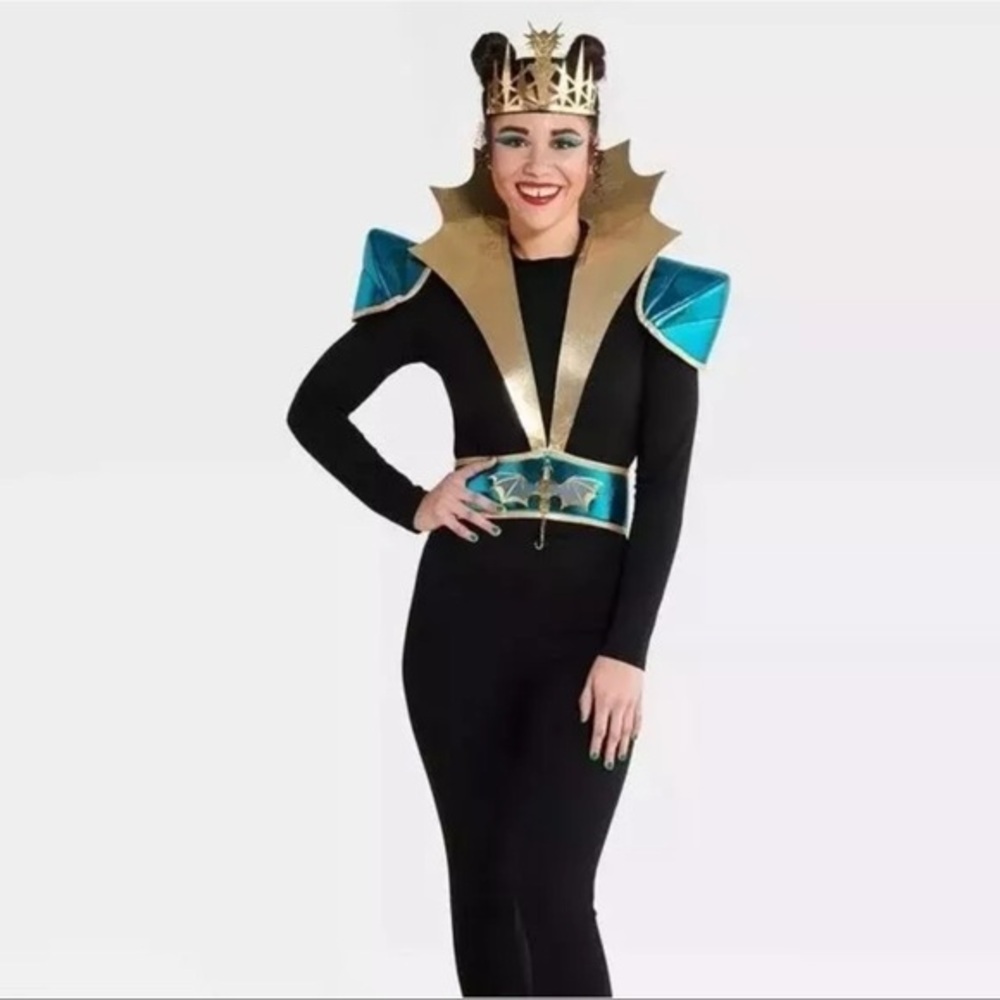 Adult DRAGON QUEEN Halloween Costume Kit (Crown Collar Belt Armor) Hyde and EEK!
